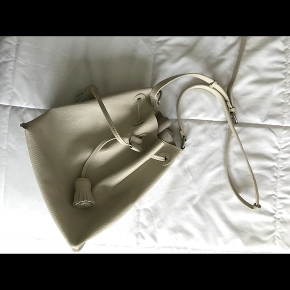 Handbags - Zara White Bucket Bag